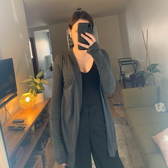 Vest - Picture 2 of 2